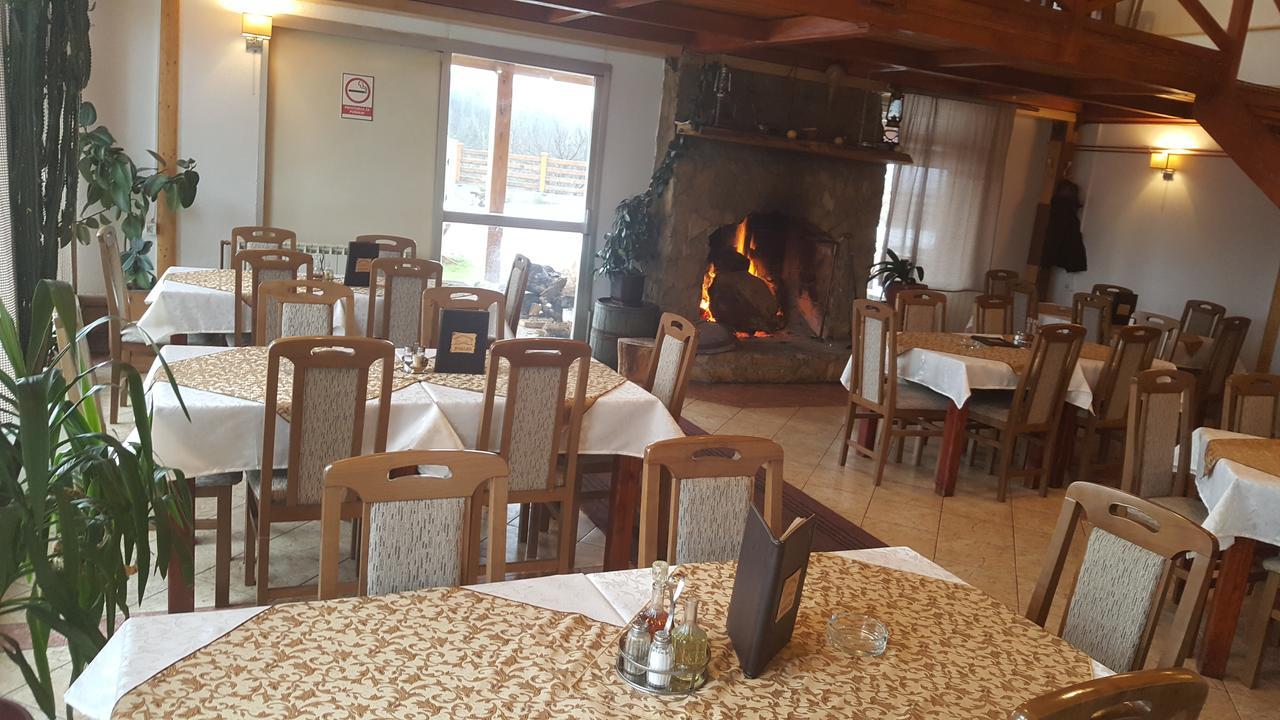 Hotel Restoran ,, POGLED Han Pijesak Exterior foto